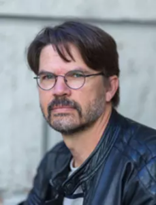 Porträt Prof. Wilhelm Guggenberger